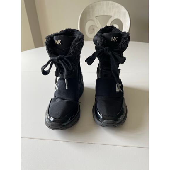 Michael Kors Girls Outdoor Boots Size 12 Sunny Shadow-HW MK Logo - Picture 3 of 11